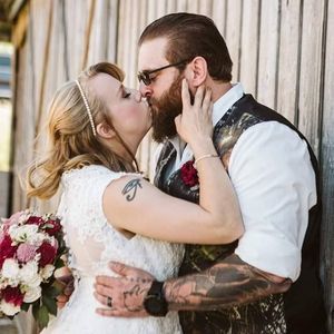 Meet your Posher, Derek